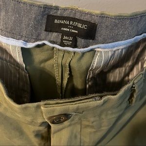 Banana republic olive khakis